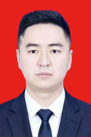 李海斌